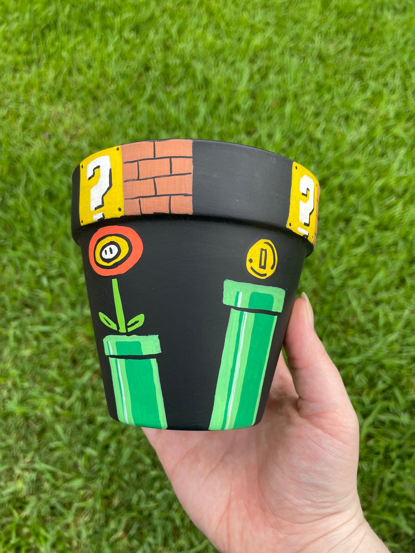 Super Mario Bros Flower Pot